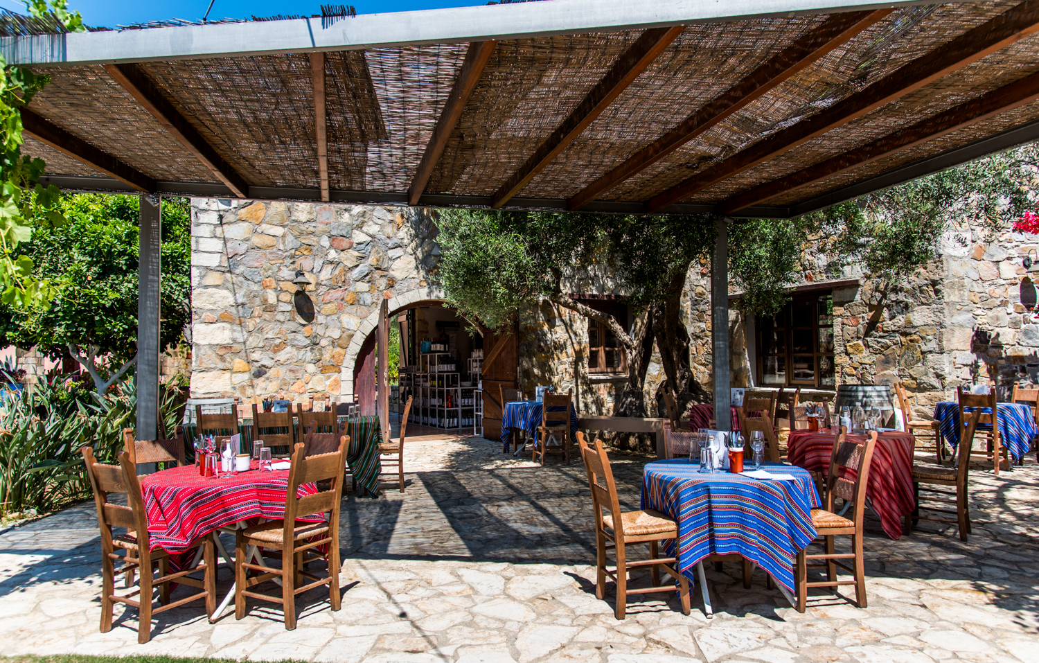 Manousakis Winery
