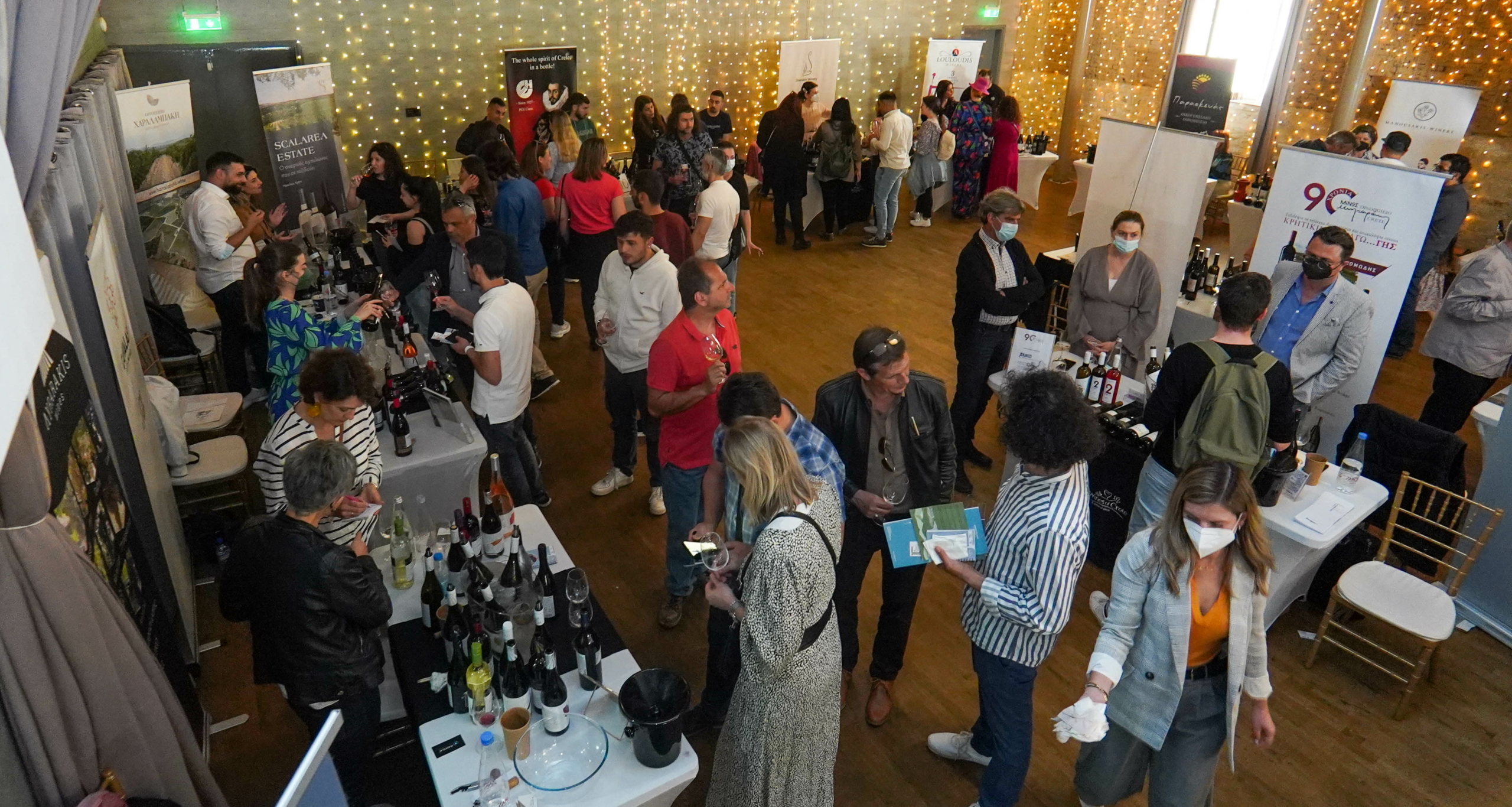 Πλήθος κόσμου γνώρισε το Κρητικό κρασί στην Έκθεση Κρητικού κρασιού «ΟιΝοτικά», στην Λεμεσό της Κύπρου, με την υποστήριξη της Περιφέρειας Κρήτης